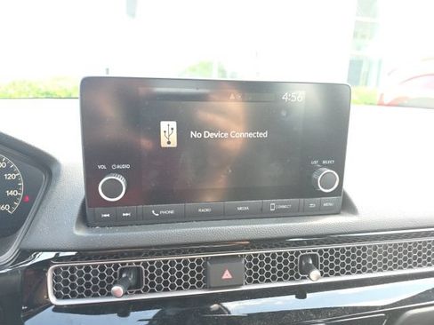 Used 2025 Honda Civic Sport image 3