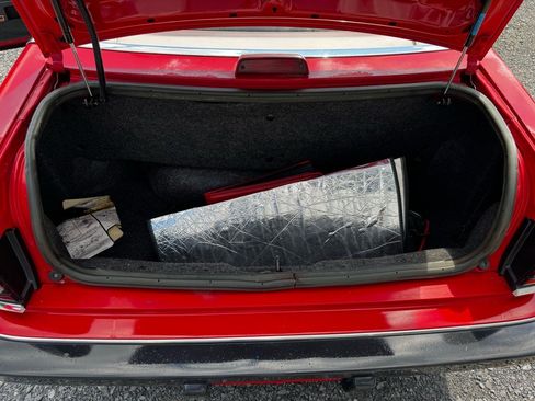 Used 1989 Chrysler LeBaron Premium image 32