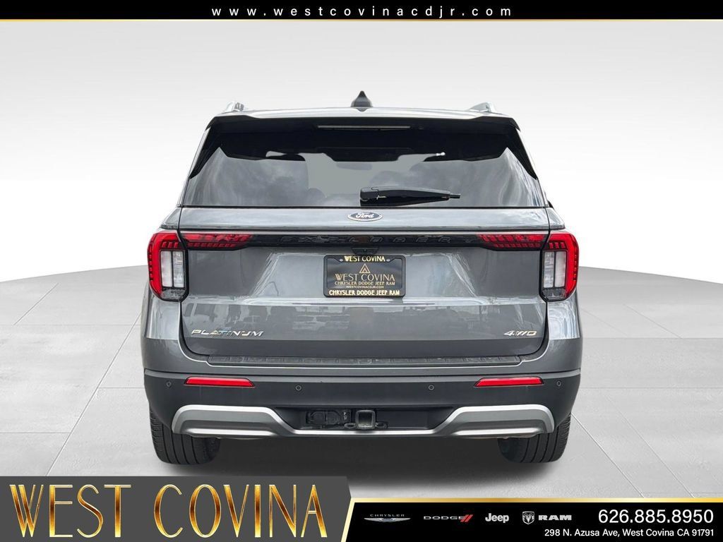 Used 2025 Ford Explorer Platinum w/ LUX Leather Package AWD/4WD image 6