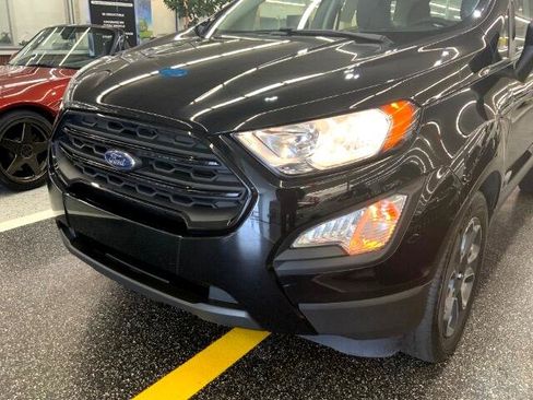 Used 2021 Ford EcoSport S image 31