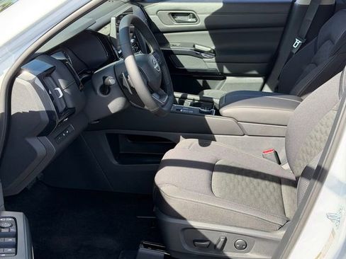 New 2026 Nissan Pathfinder SV AWD/4WD image 20