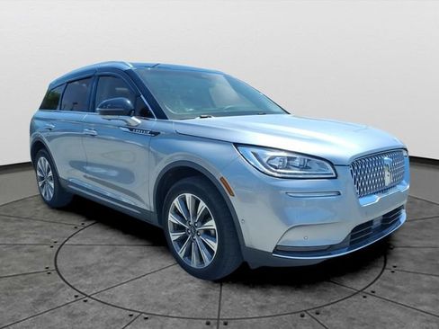Used 2022 Lincoln Corsair Reserve w/ Equipment Group 201A AWD/4WD image 3