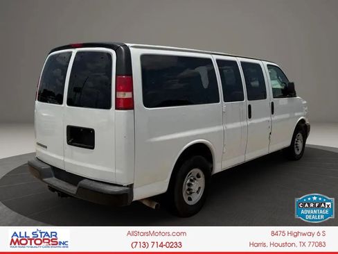 Used 2017 Chevrolet Express 2500 LS RWD image 7