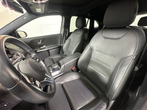 Used 2021 Mercedes-Benz GLA 250 GLA 250 image 9