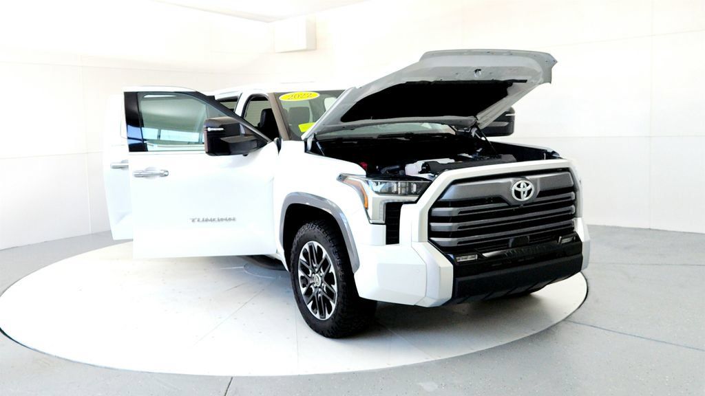 Certified 2022 Toyota Tundra Limited AWD/4WD image 9