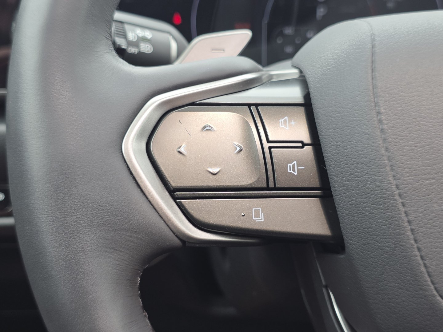 Used 2025 Lexus NX 350 AWD w/ Accessory Package (2T) image 30