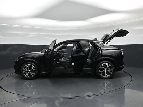 Used 2023 Ford Mustang Mach-E Premium RWD image 31