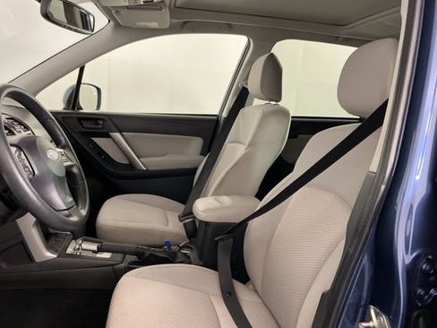 Used 2014 Subaru Forester 2.5i Premium AWD/4WD image 14