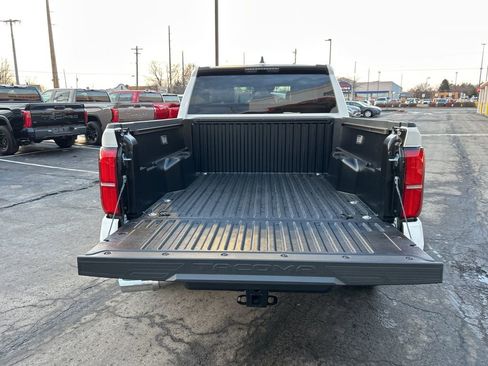 New 2026 Toyota Tacoma SR5 AWD/4WD image 6