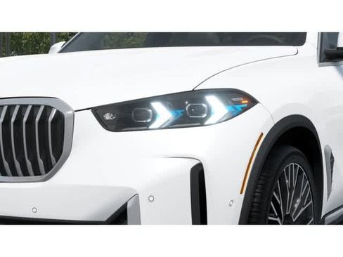Used 2026 BMW X5 sDrive40i w/ Premium Package RWD image 6