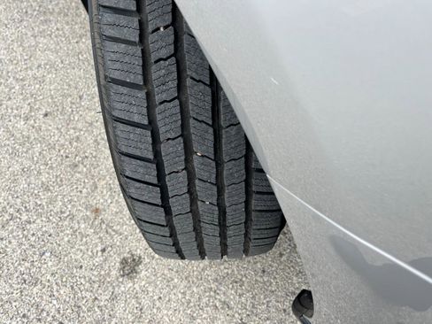 Used 2011 Lexus RX 450h AWD w/ Premium Pkg image 36