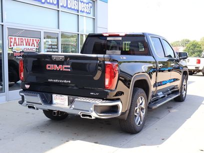 New 2026 GMC Sierra 1500 SLT w/ SLT Premium Plus Package