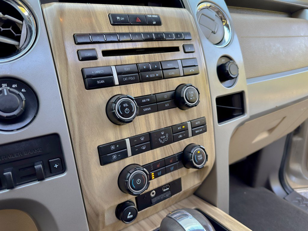 Used 2011 Ford F150 Lariat w/ Lariat Plus Pkg AWD/4WD image 21