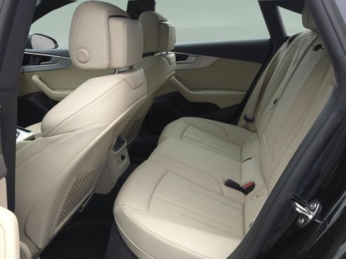 Used 2025 Audi A5 2.0T Premium Plus w/ Convenience Plus Package image 15