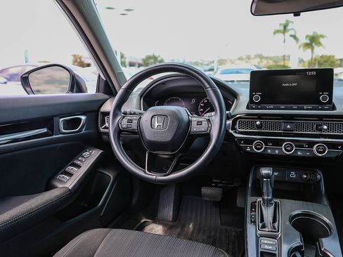 Certified 2023 Honda Civic EX image 4