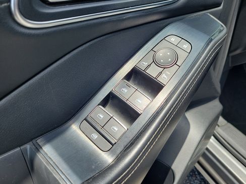 Certified 2021 Nissan Rogue SL w/ Premium Package FWD image 12