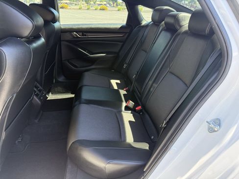 Used 2022 Honda Accord Sport image 22