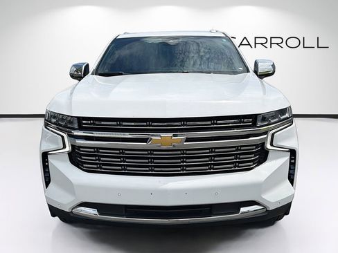 Used 2023 Chevrolet Suburban Premier image 8