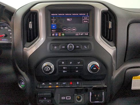 Used 2024 GMC Sierra 1500 Pro w/ Pro Value Package image 20