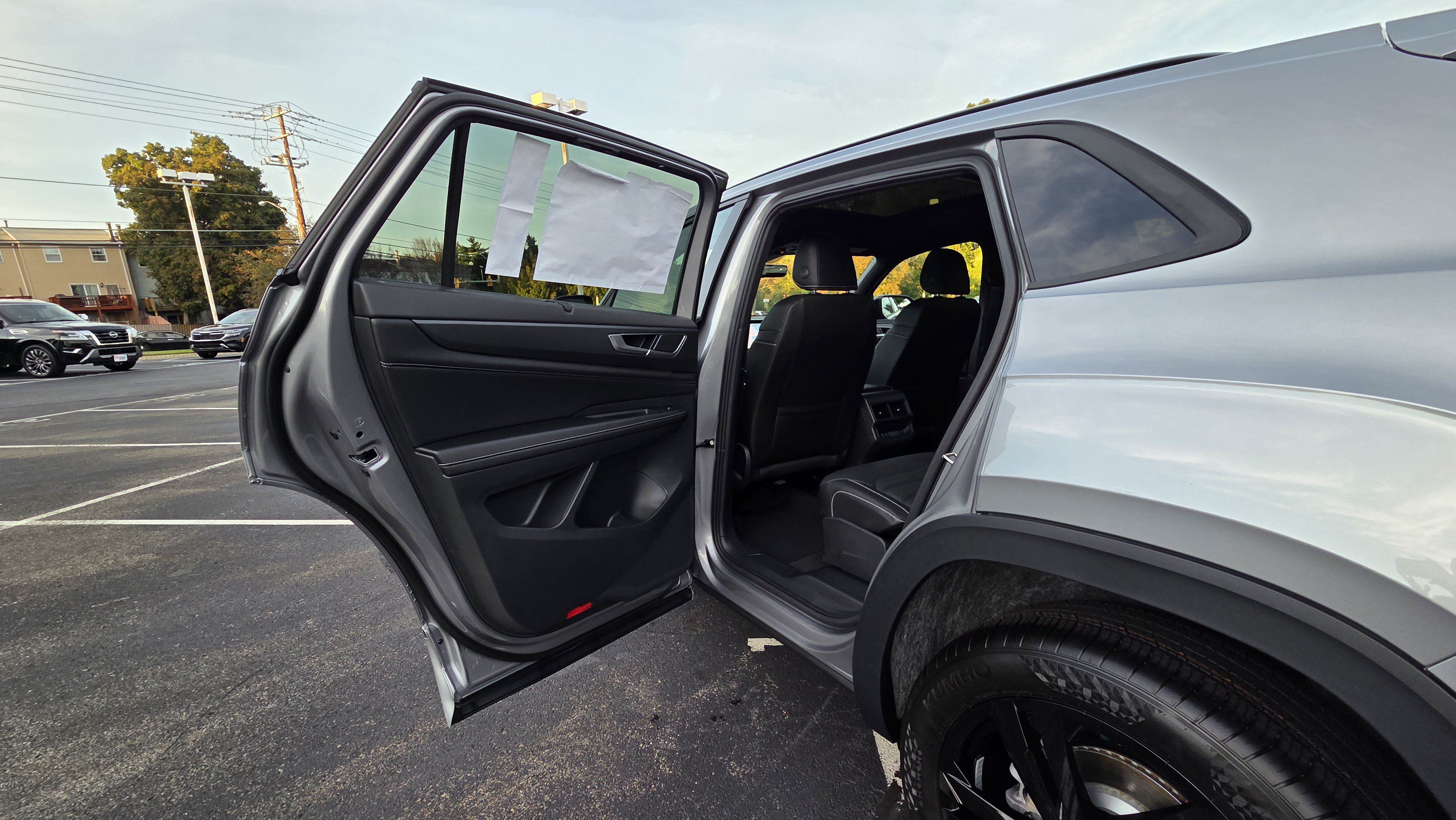 New 2026 Volkswagen Atlas Cross Sport SEL R-Line AWD/4WD image 23