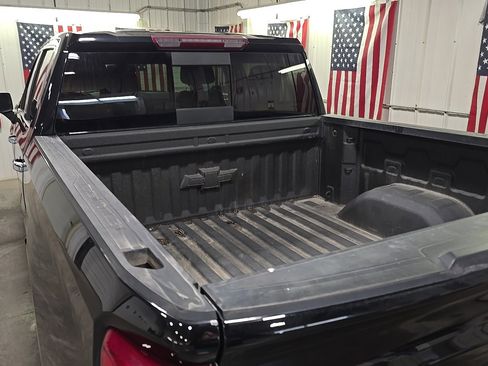 Used 2020 Chevrolet Silverado 1500 LTZ w/ LTZ Premium Package image 8