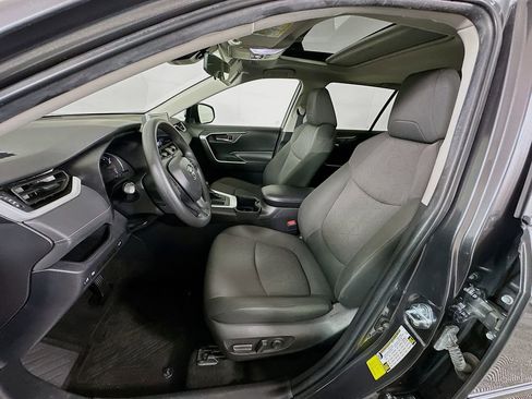 Used 2023 Toyota RAV4 XLE w/ Convenience Package FWD image 21