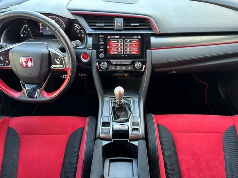 Used 2019 Honda Civic Type R image 3