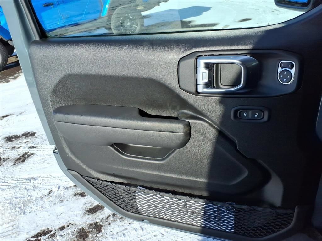 New 2026 Jeep Gladiator Sport AWD/4WD image 12