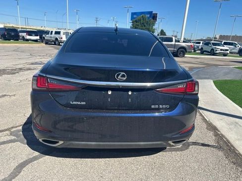 Used 2019 Lexus ES 350 Ultra Luxury w/ Accessory Package FWD image 5