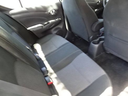 Used 2018 Nissan Versa SV image 26