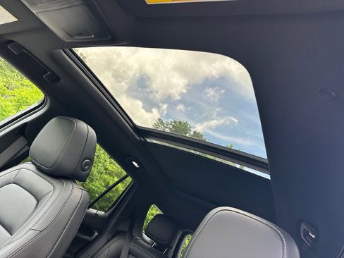 New 2026 GMC Terrain Elevation w/ Elevation Premium Package FWD image 32