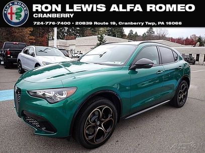 New 2025 Alfa Romeo Stelvio Sprint