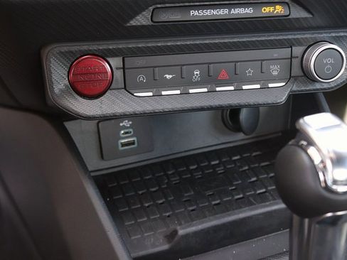 Used 2024 Ford Mustang Premium image 20