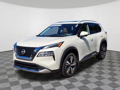 Certified 2023 Nissan Rogue Platinum w/ Platinum Premium Package AWD/4WD image 2