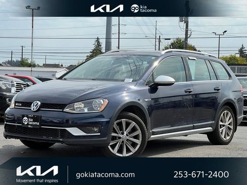 Used 2017 Volkswagen Golf Alltrack AWD/4WD image 1