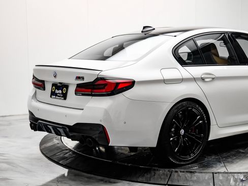 Used 2023 BMW M5 w/ Competition Package image 14