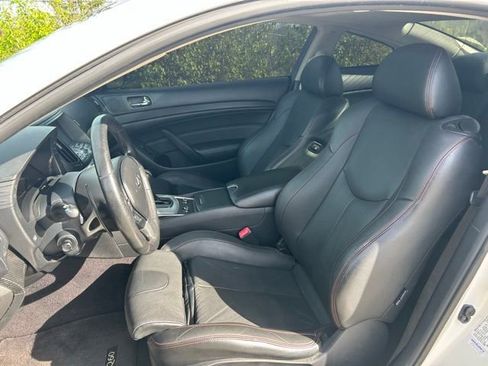 Used 2015 INFINITI Q60 Sport Limited image 15