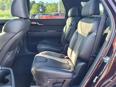 Used 2023 Hyundai Palisade Calligraphy image 11