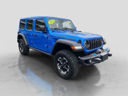 Used 2024 Jeep Wrangler Unlimited Rubicon 4xe w/ Capability Package image 9