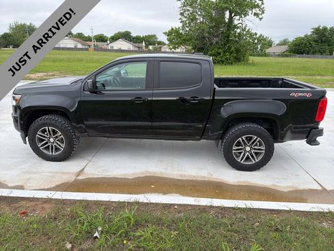 Used 2020 Chevrolet Colorado W/T w/ Custom Special Edition AWD/4WD image 8