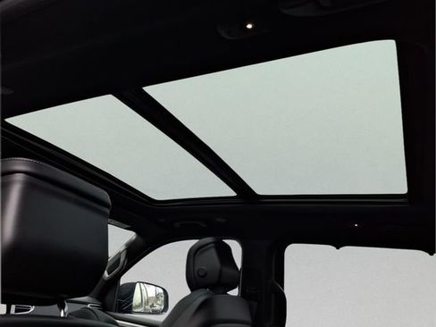 New 2026 Jeep Grand Wagoneer Limited AWD/4WD image 13
