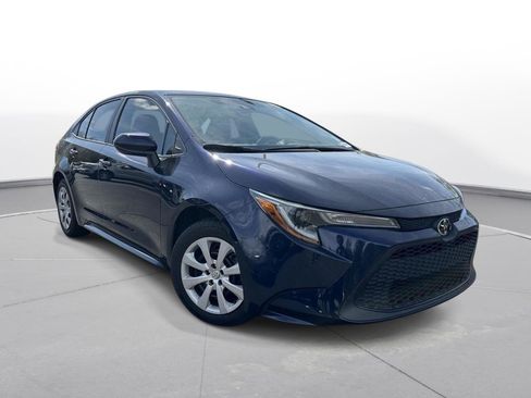 Used 2021 Toyota Corolla LE image 5