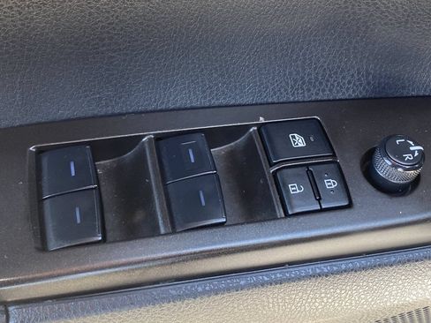 Certified 2024 Toyota Camry SE FWD image 24