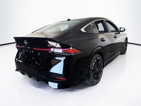 New 2026 Nissan Sentra SR FWD image 5