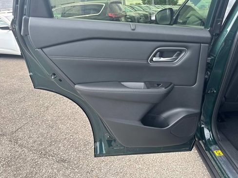 New 2026 Nissan Rogue Platinum w/ Platinum Premium Package AWD/4WD image 15
