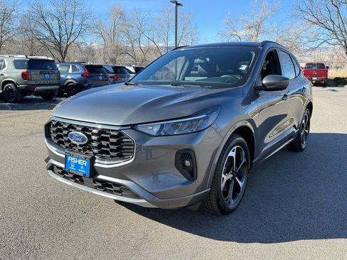 Used 2023 Ford Escape ST-Line Select w/ Tech Pack #2 image 8