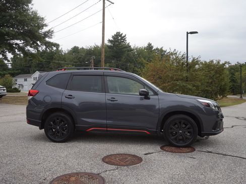 Used 2022 Subaru Forester Sport AWD/4WD image 4