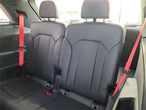 New 2026 Audi Q7 3.0T Prestige image 25