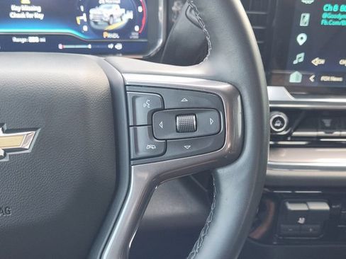 Used 2025 Chevrolet Silverado 2500 High Country w/ Technology Package AWD/4WD image 31