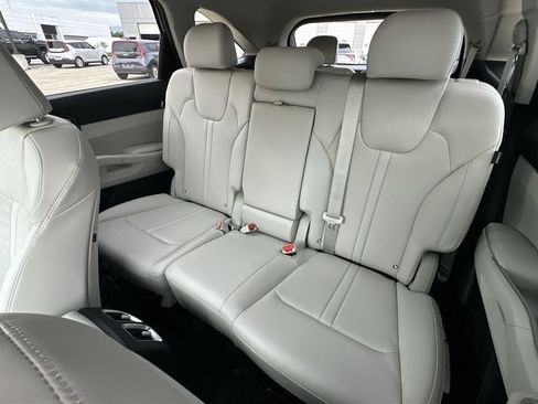 New 2025 Kia Sorento S w/ Panoramic Sunroof Package image 26